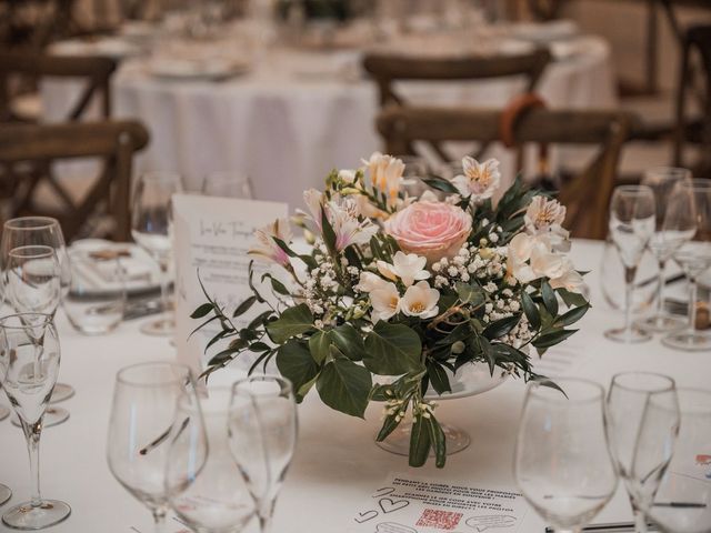 Le mariage de Alexandre et Julie à Grignols, Gironde 30