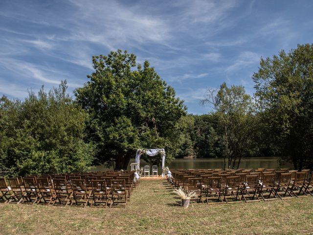 Le mariage de Guillaume et Angela à Saint-Augustin, Corrèze 11