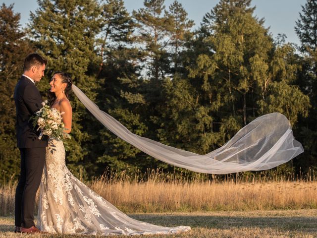 Le mariage de Guillaume et Angela à Saint-Augustin, Corrèze 23