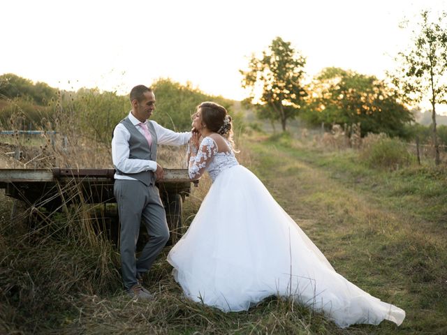 Le mariage de Morgan et Lily à Saint-Lizier-du-Planté , Gers 8