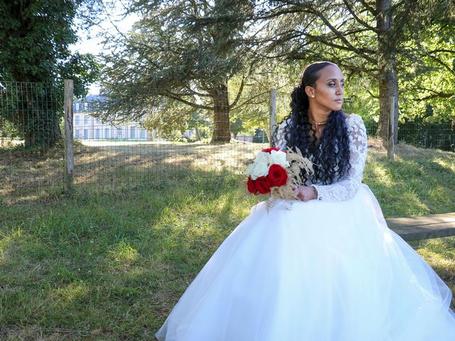 Le mariage de Jérémy et Caroline à Beaurepaire, Vendée 23