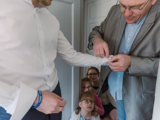 Le mariage de Alex et Zoé à Beillé, Sarthe 1