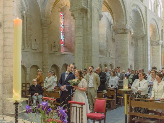 Le mariage de Alex et Zoé à Beillé, Sarthe 17