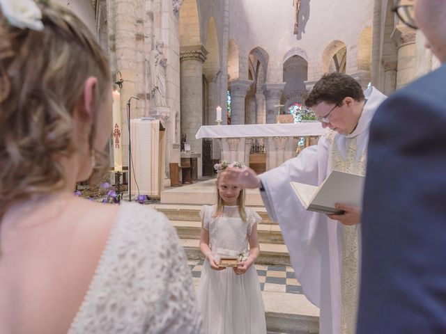 Le mariage de Alex et Zoé à Beillé, Sarthe 25