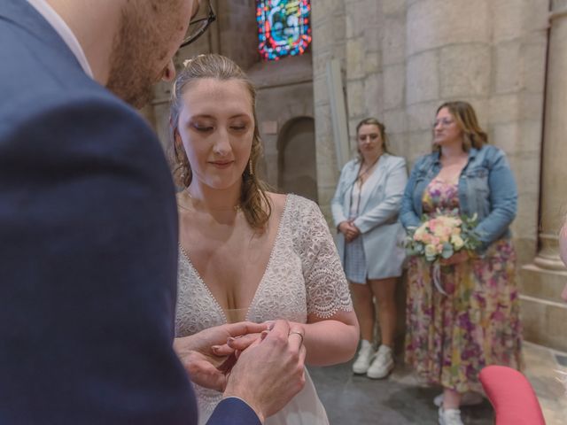 Le mariage de Alex et Zoé à Beillé, Sarthe 26