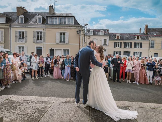 Le mariage de Alex et Zoé à Beillé, Sarthe 33