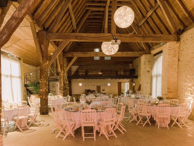 Le mariage de Alex et Zoé à Beillé, Sarthe 39