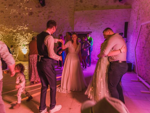 Le mariage de Alex et Zoé à Beillé, Sarthe 83