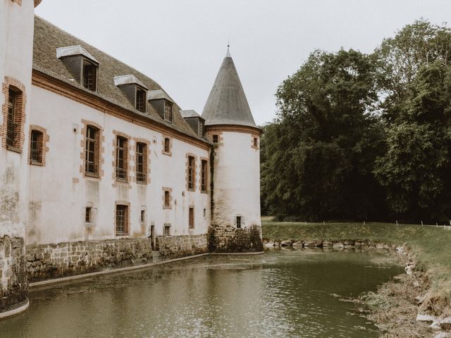 Le mariage de Corentin et Srishti à Chevillon, Haute-Marne 2