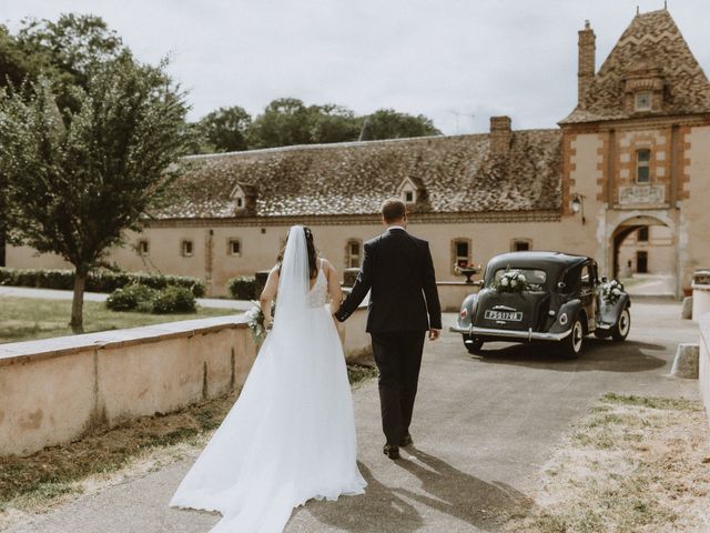 Le mariage de Corentin et Srishti à Chevillon, Haute-Marne 29