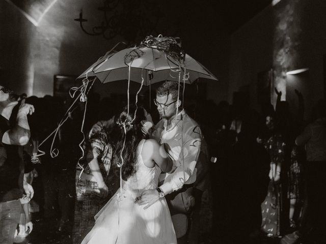 Le mariage de Corentin et Srishti à Chevillon, Haute-Marne 34