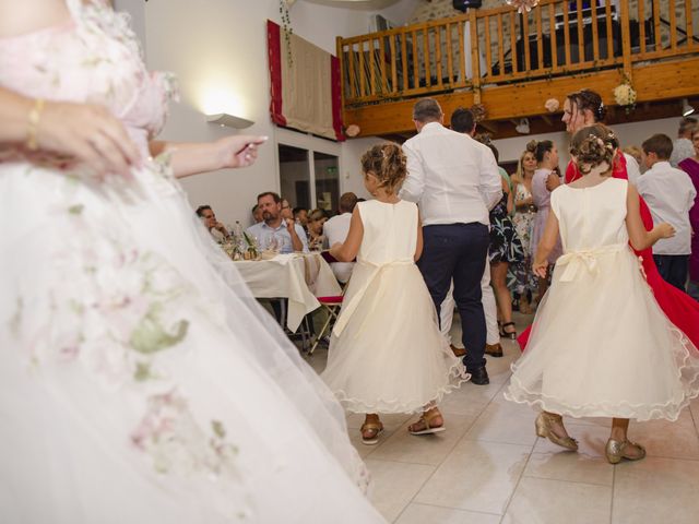 Le mariage de Guillaume et Sandrine à Lencloître, Vienne 47