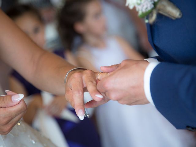 Le mariage de David et Mélanie à Issenheim, Haut Rhin 28