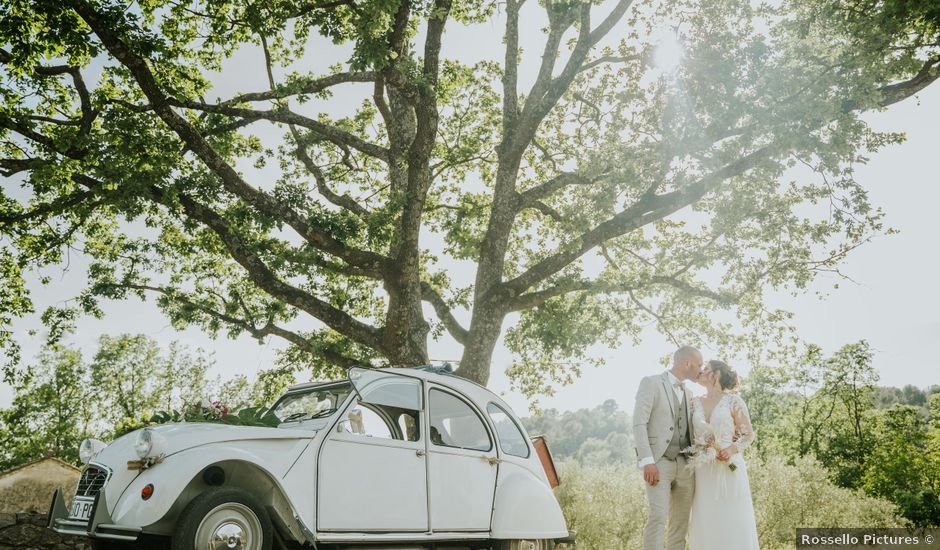 Le mariage de Romain et Jenny à Fayence, Var