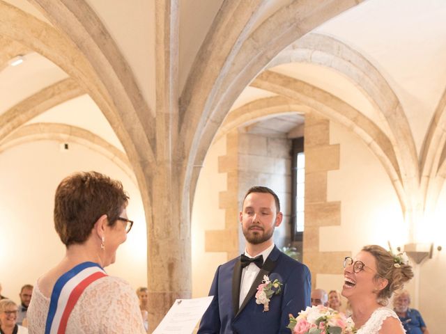 Le mariage de Alexandre et Coralie à Dijon, Côte d&apos;Or 4