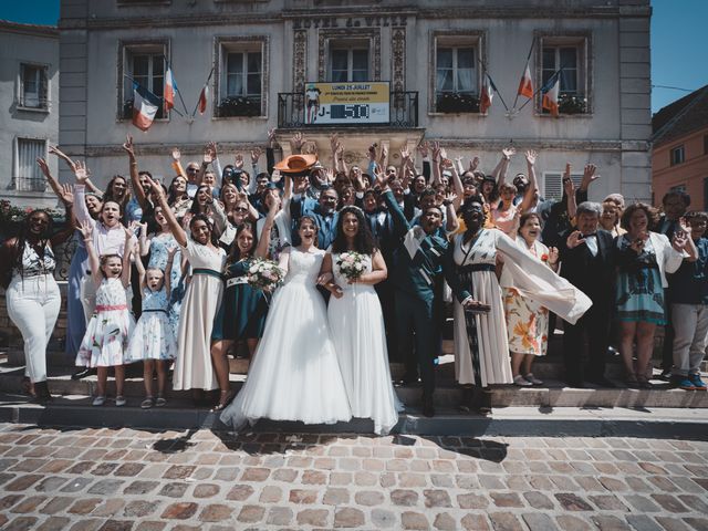Le mariage de Sarah et Anaïs à Provins, Seine-et-Marne 198