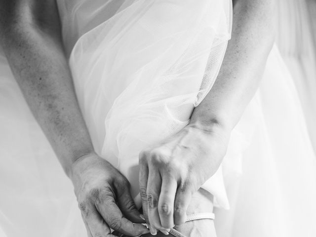 Le mariage de Jean Philippe et Sabrina à Geneuille, Doubs 29