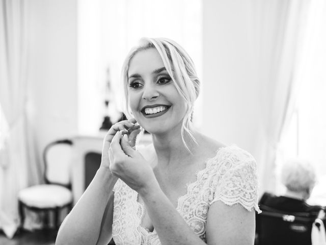 Le mariage de Jean Philippe et Sabrina à Geneuille, Doubs 31