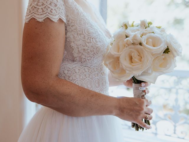 Le mariage de Jean Philippe et Sabrina à Geneuille, Doubs 33