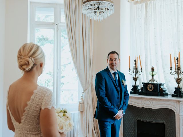 Le mariage de Jean Philippe et Sabrina à Geneuille, Doubs 1