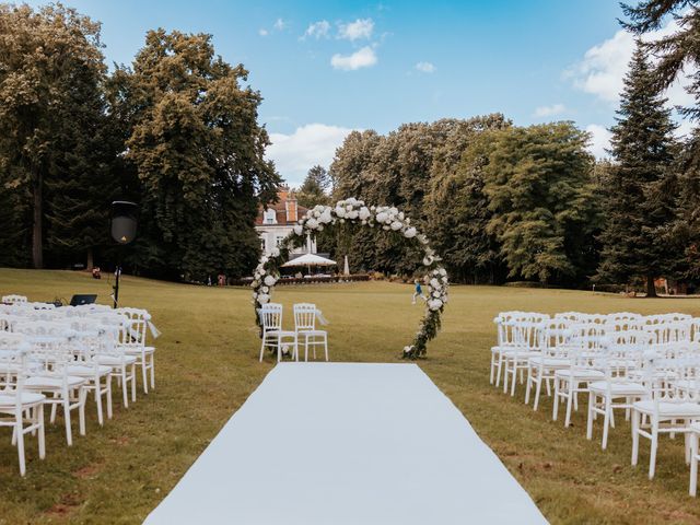 Le mariage de Jean Philippe et Sabrina à Geneuille, Doubs 45