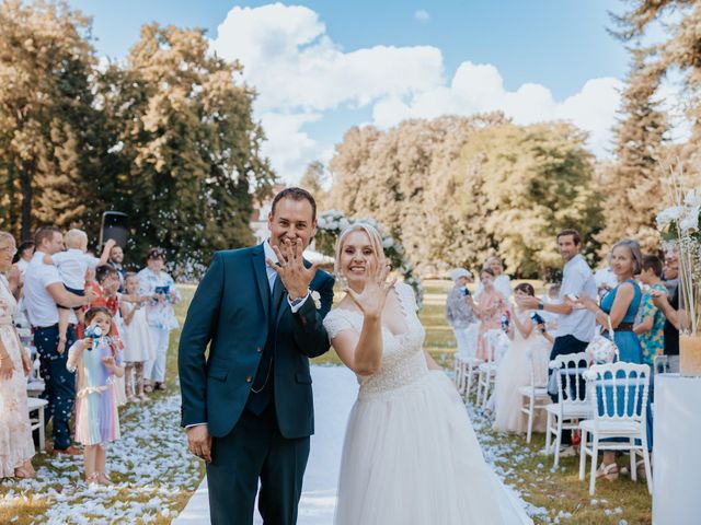 Le mariage de Jean Philippe et Sabrina à Geneuille, Doubs 60