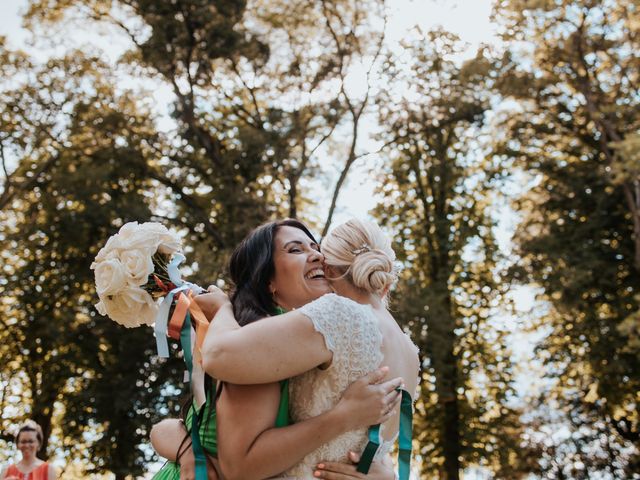 Le mariage de Jean Philippe et Sabrina à Geneuille, Doubs 64