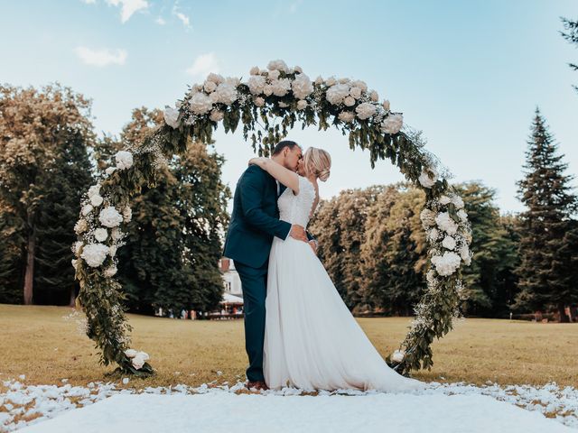 Le mariage de Jean Philippe et Sabrina à Geneuille, Doubs 67