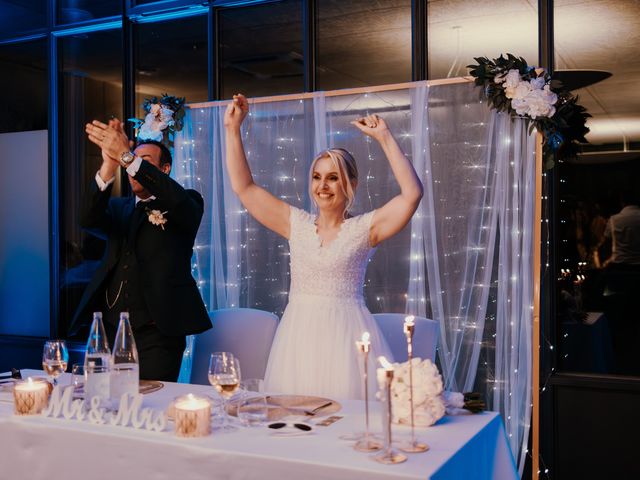 Le mariage de Jean Philippe et Sabrina à Geneuille, Doubs 97