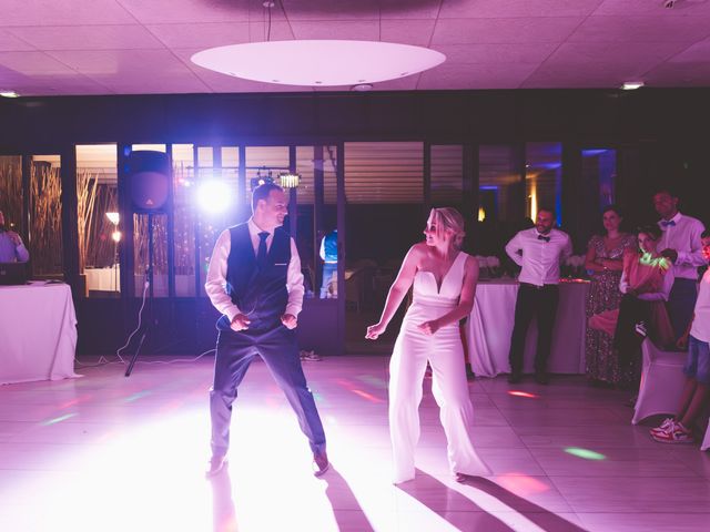 Le mariage de Jean Philippe et Sabrina à Geneuille, Doubs 106