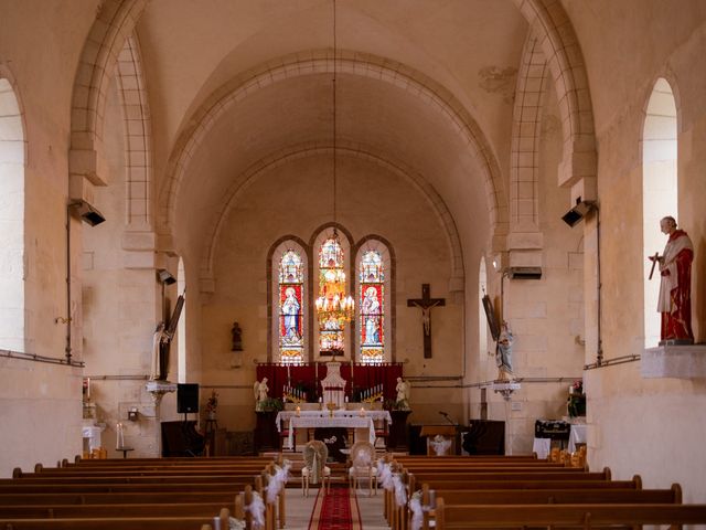 Le mariage de Antony et Pamela à Chapelle-Viviers, Vienne 13