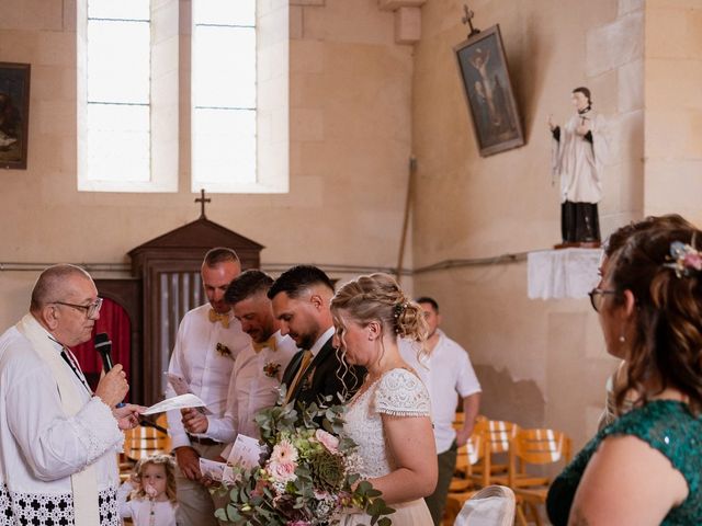 Le mariage de Antony et Pamela à Chapelle-Viviers, Vienne 20