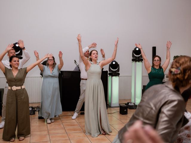 Le mariage de Antony et Pamela à Chapelle-Viviers, Vienne 45