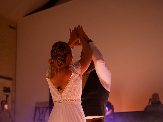 Le mariage de Antony et Pamela à Chapelle-Viviers, Vienne 53