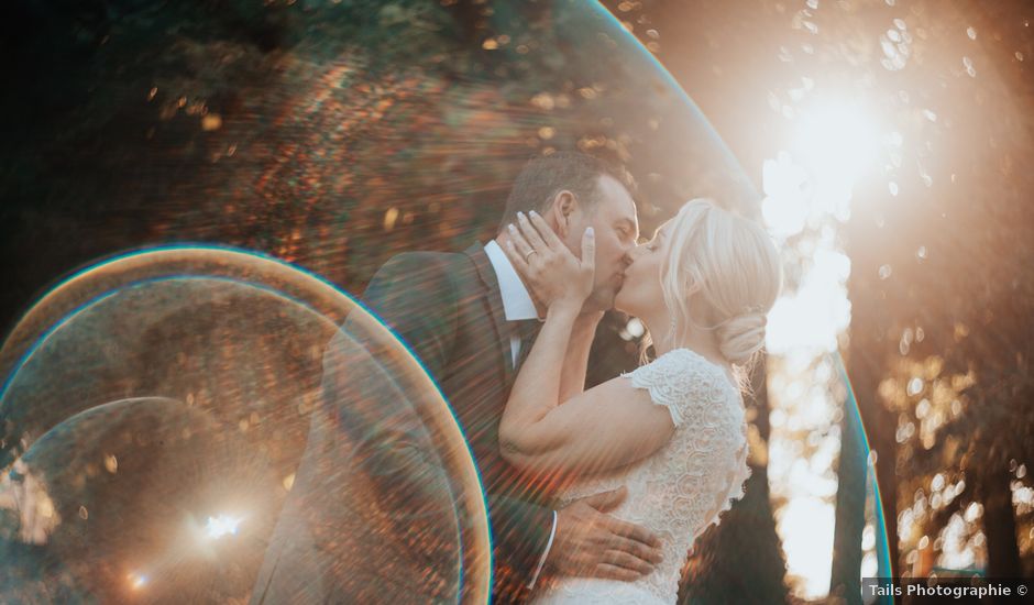 Le mariage de Jean Philippe et Sabrina à Geneuille, Doubs