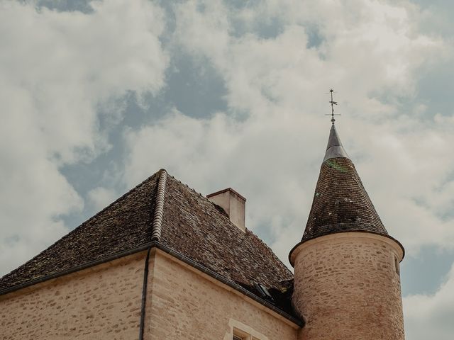 Le mariage de Raphaëlle et Thibaut à Corgoloin, Côte d&apos;Or 12