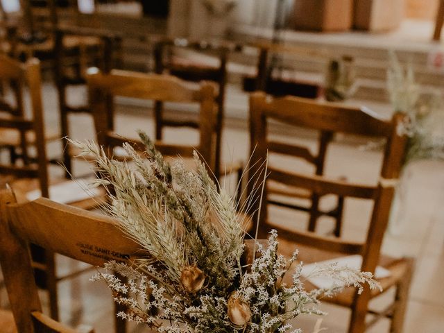 Le mariage de Raphaëlle et Thibaut à Corgoloin, Côte d&apos;Or 25