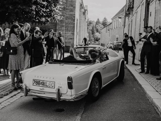 Le mariage de Raphaëlle et Thibaut à Corgoloin, Côte d&apos;Or 31