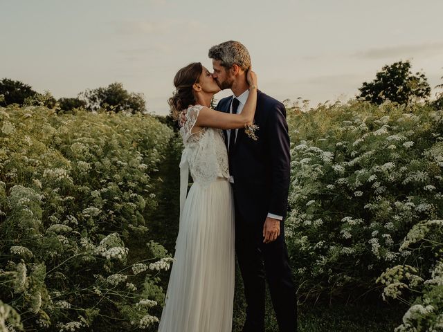 Le mariage de Raphaëlle et Thibaut à Corgoloin, Côte d&apos;Or 49