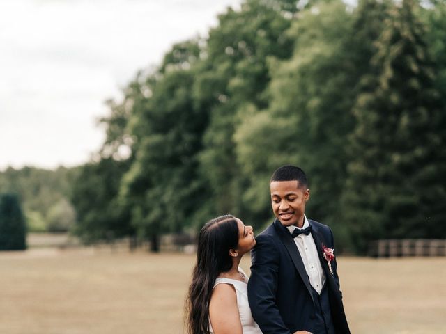 Le mariage de Anjo et Fina à Paris, Paris 13