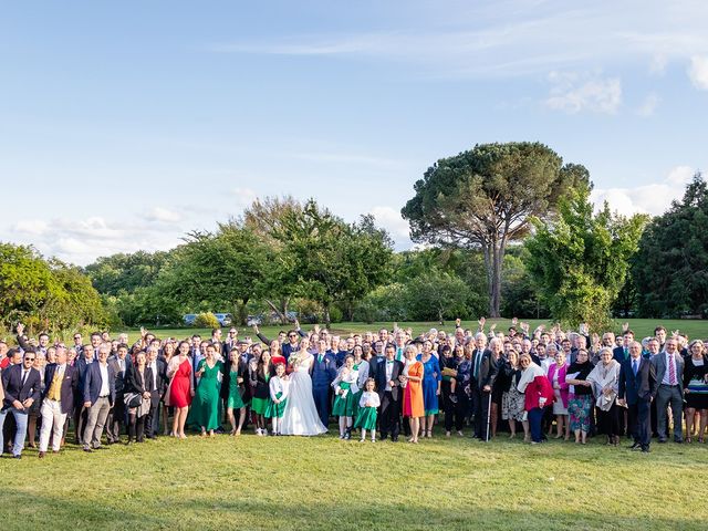 Le mariage de Louis-Marie et Albane à La Romieu, Gers 25