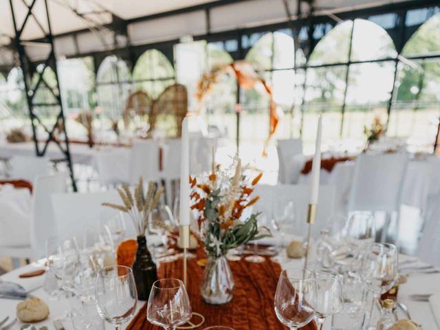 Le mariage de Bouvry  et Aurelien à Vaiges, Mayenne 4