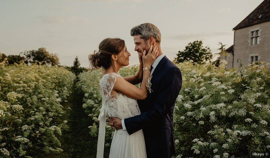 Le mariage de Raphaëlle et Thibaut à Corgoloin, Côte d'Or