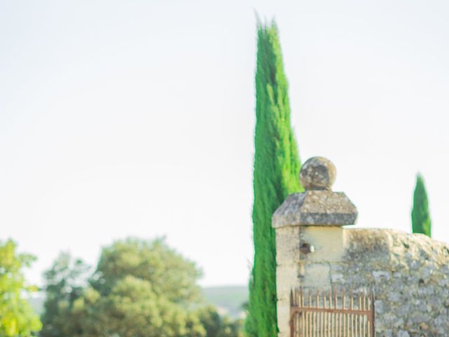 Le mariage de Wiliam et Valerie à Grignan, Drôme 77