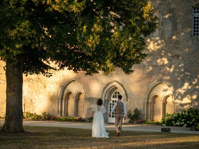 Le mariage de Maxime et Camille à Châtelaillon-Plage, Charente Maritime 44