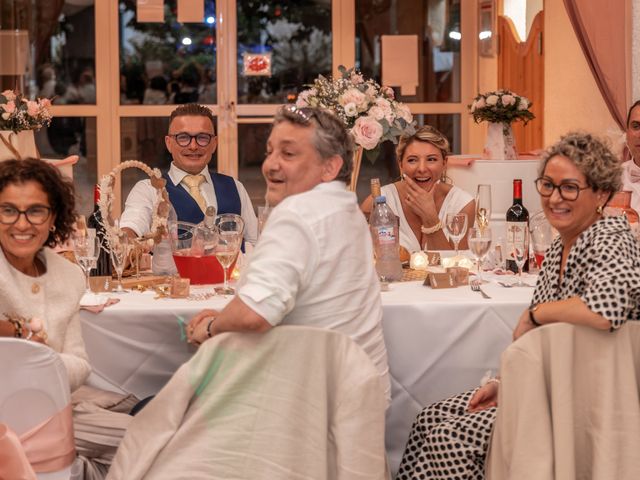 Le mariage de Vanessa et Stéphane à Royan, Charente Maritime 32