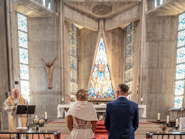 Le mariage de Vanessa et Stéphane à Royan, Charente Maritime 66