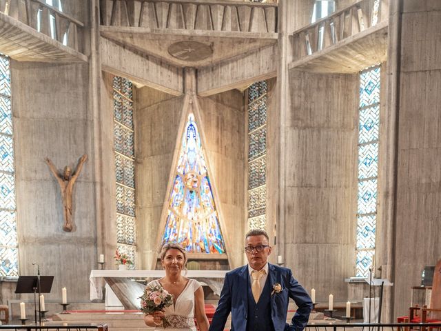 Le mariage de Vanessa et Stéphane à Royan, Charente Maritime 72