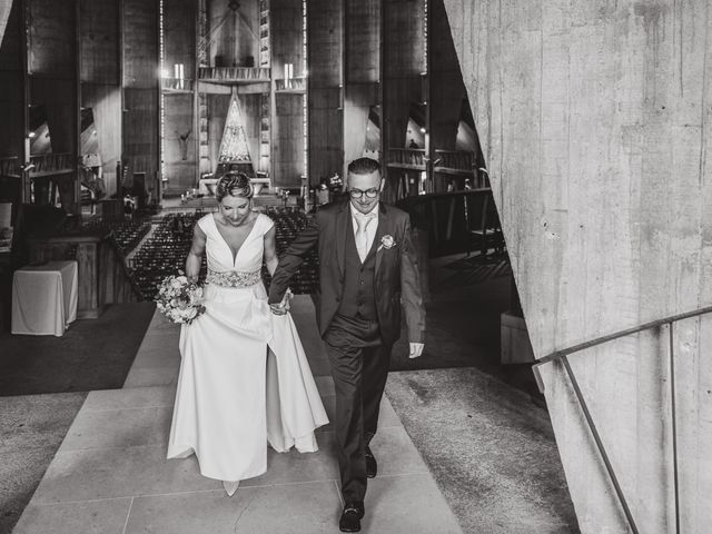 Le mariage de Vanessa et Stéphane à Royan, Charente Maritime 73