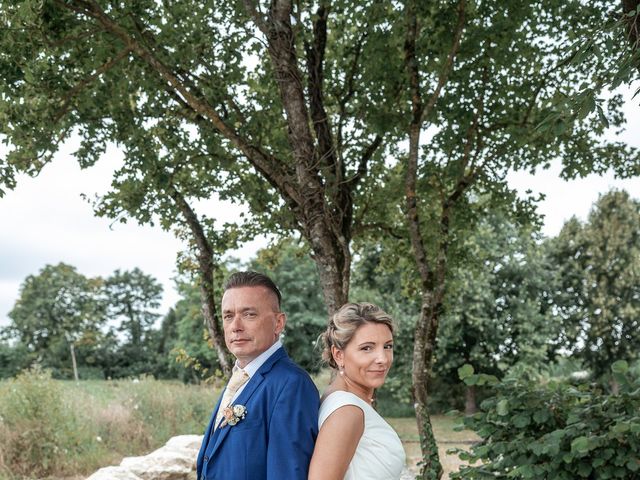 Le mariage de Vanessa et Stéphane à Royan, Charente Maritime 95